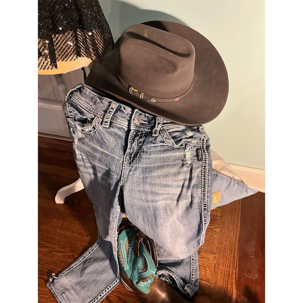 Kancan Women's Relax Fit Cropped Denim Jeans Blue Size 32x27